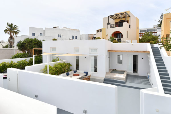 thiro-santorini-villas-contact-1